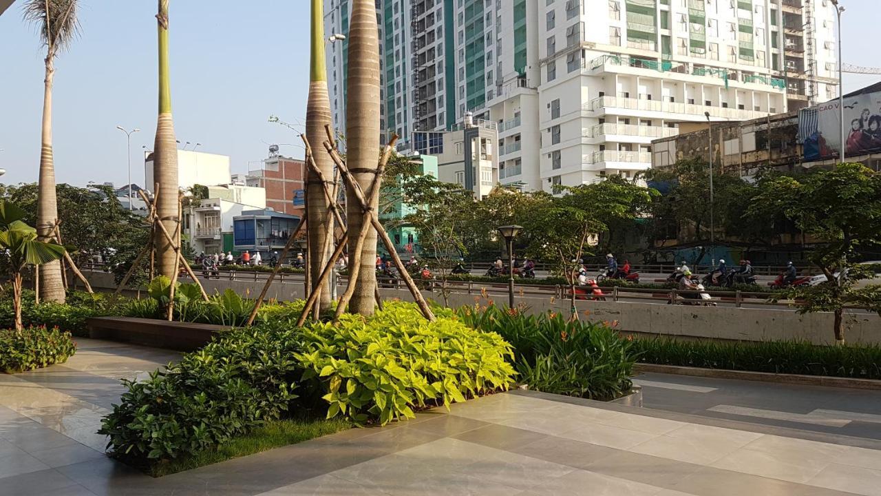 Herla Central Saigon 1 River Gate Ben Thanh Ho Chi Minh-staden Exteriör bild